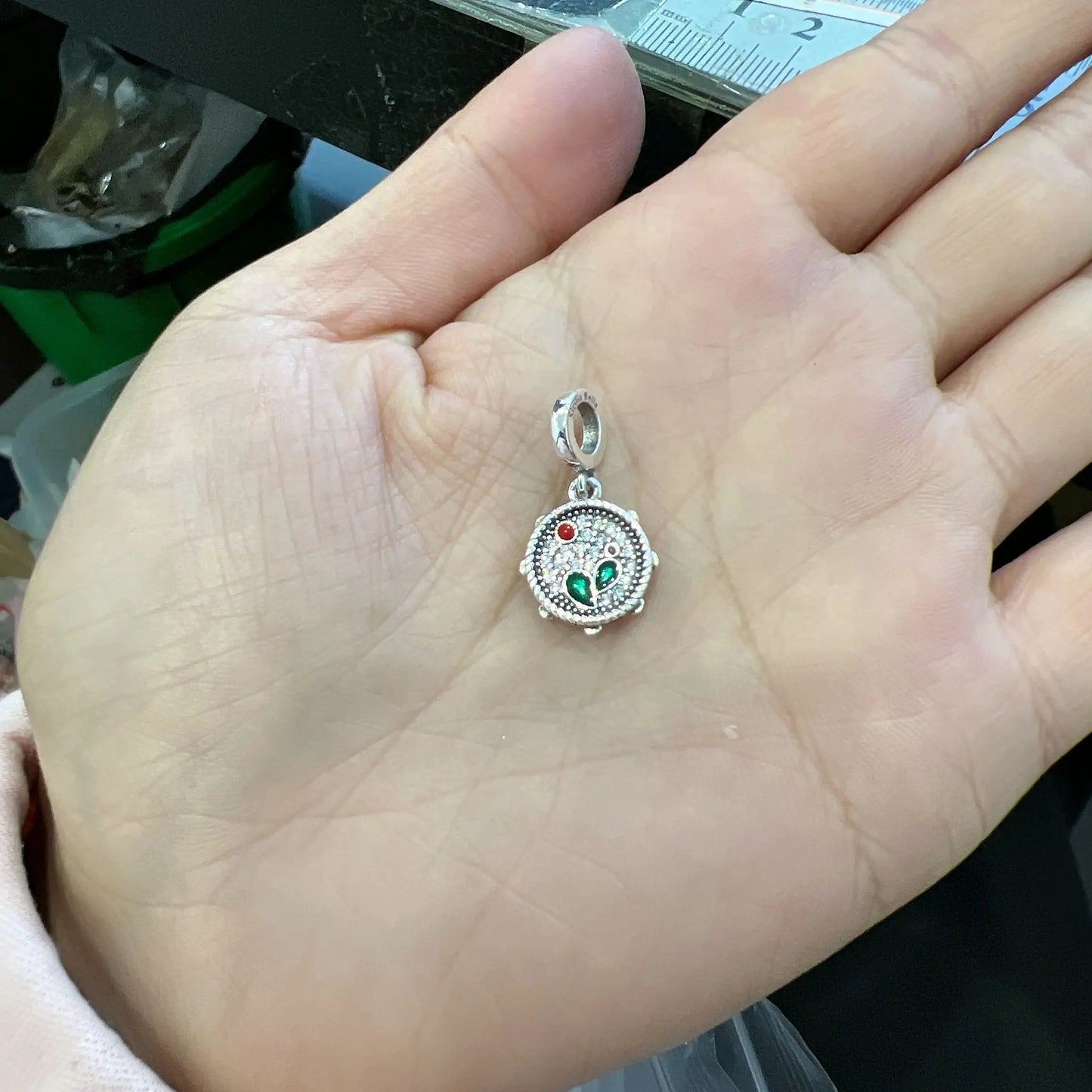 🌎 Flag Charm - Build Your Story